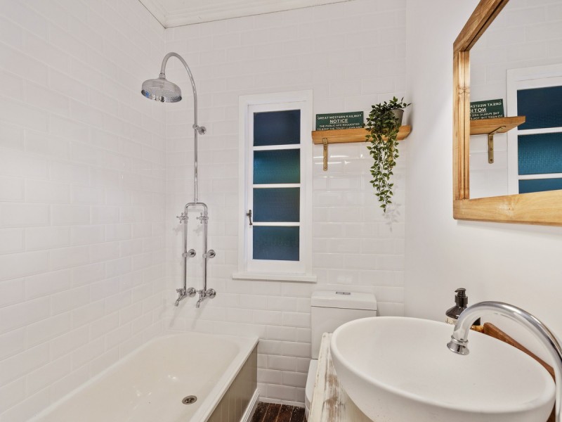 153 North Road, Lower Beechmont QLD 4211
