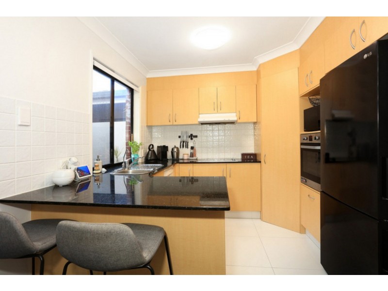 52a/64 Gilston Road, Nerang QLD 4211