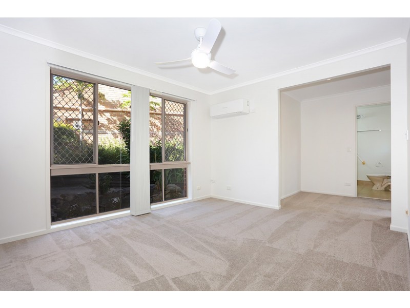 11 Linksview Court, Helensvale QLD 4212