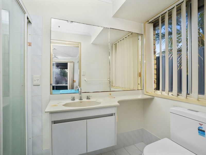 85 Allied Drive, Arundel QLD 4214