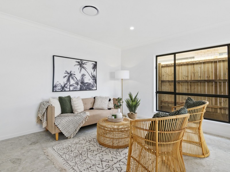 14 Eucalyptus Street, Greenbank QLD 4124