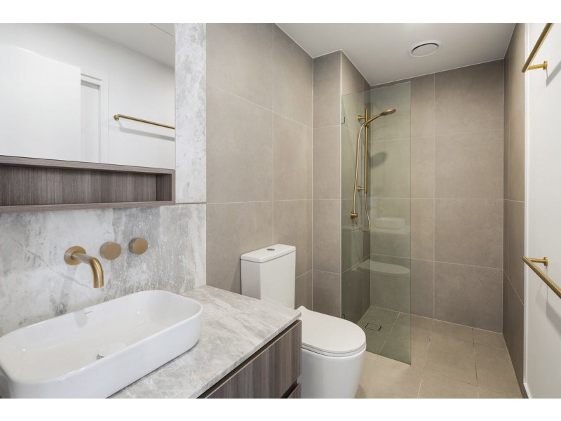 1203/185 Old Burleigh Road, Broadbeach QLD 4218