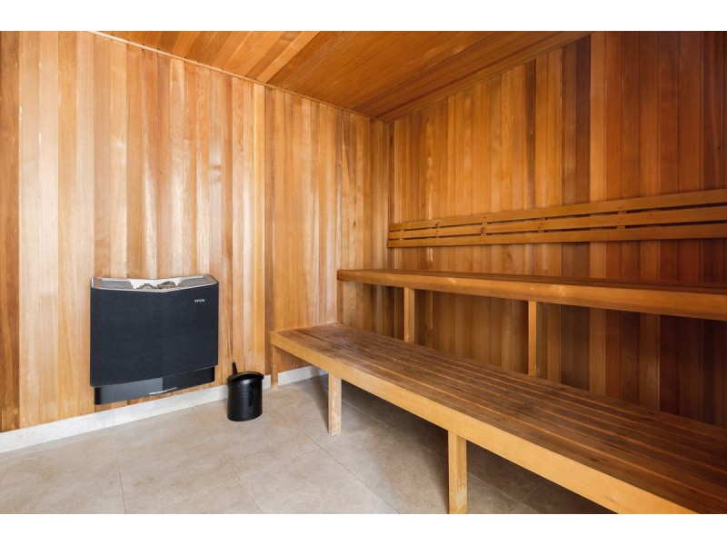 1203/185 Old Burleigh Road, Broadbeach QLD 4218