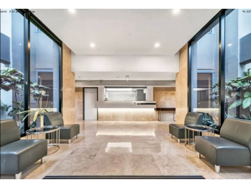 808/21 Patrick Lane, Toowong QLD 4066