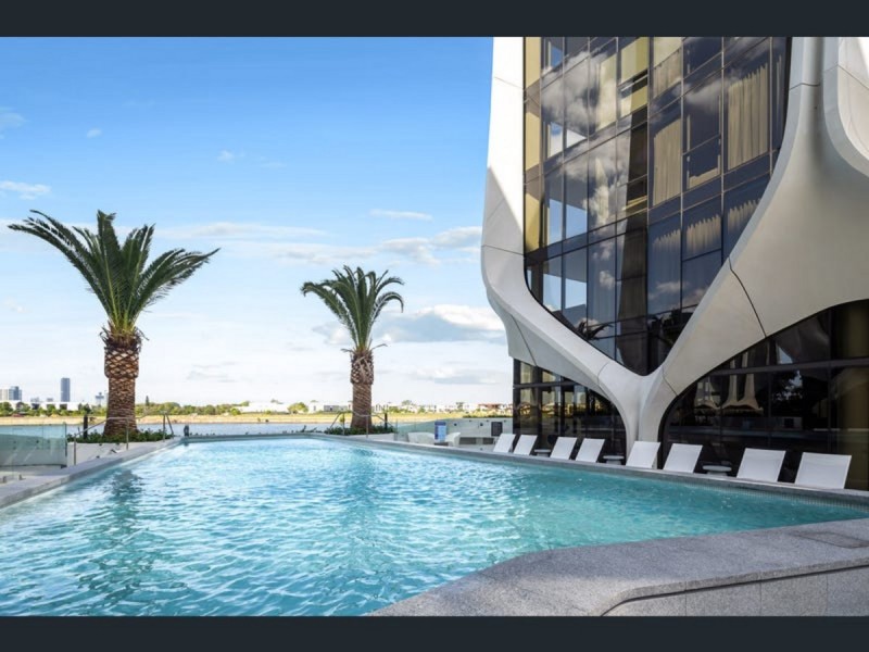 3403/24 The Lanes Boulevard, Mermaid Waters QLD 4218