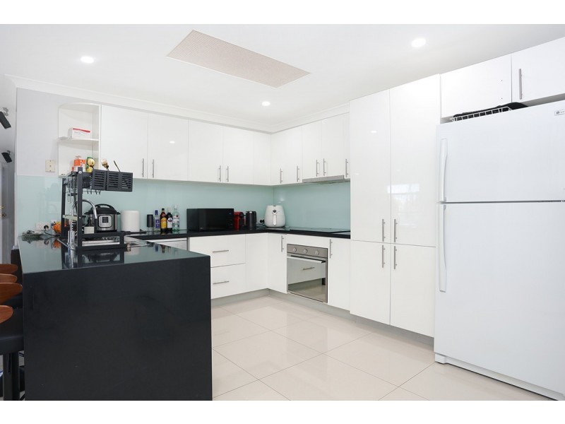 2/43 Ancona Street, Carrara QLD 4211