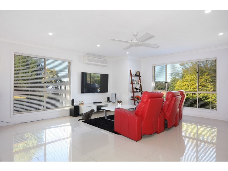 2/43 Ancona Street, Carrara QLD 4211