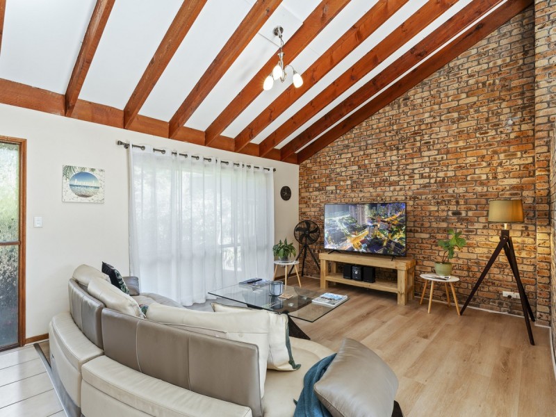 6 Seaton Court, Nerang QLD 4211