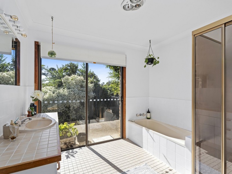 6 Seaton Court, Nerang QLD 4211