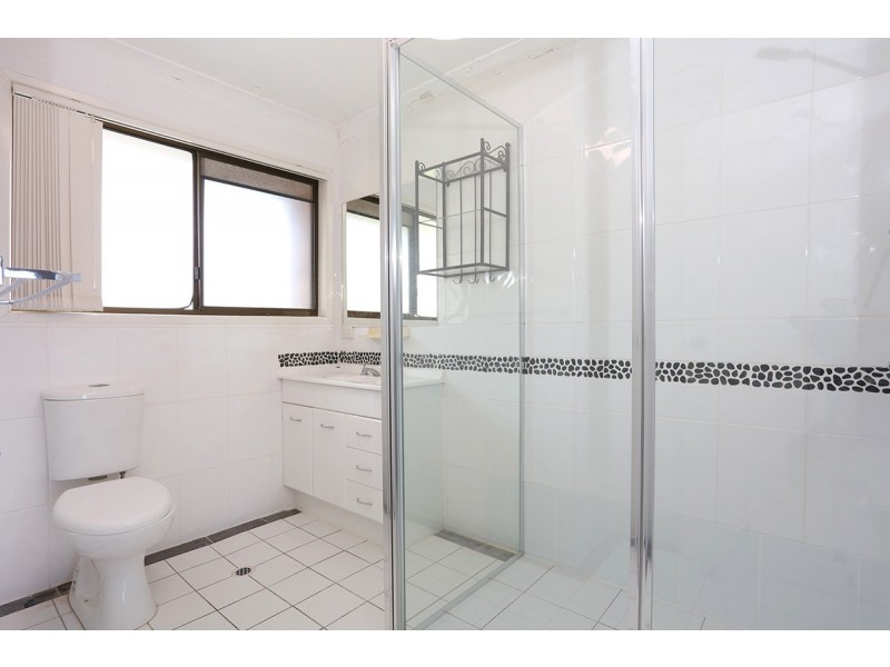 13/11 Balfour Crescent, Highland Park QLD 4211