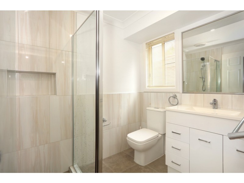 6 Billeroy Place, Nerang QLD 4211