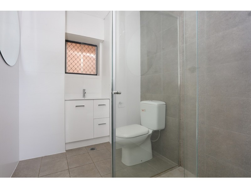 129/3049 Trickett Street, Surfers Paradise QLD 4217