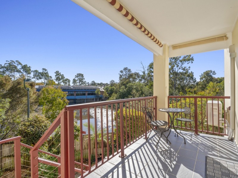 47/102-104 Alexander Drive, Highland Park QLD 4211