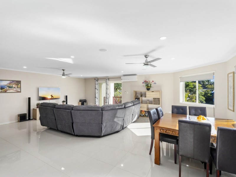 47/102-104 Alexander Drive, Highland Park QLD 4211