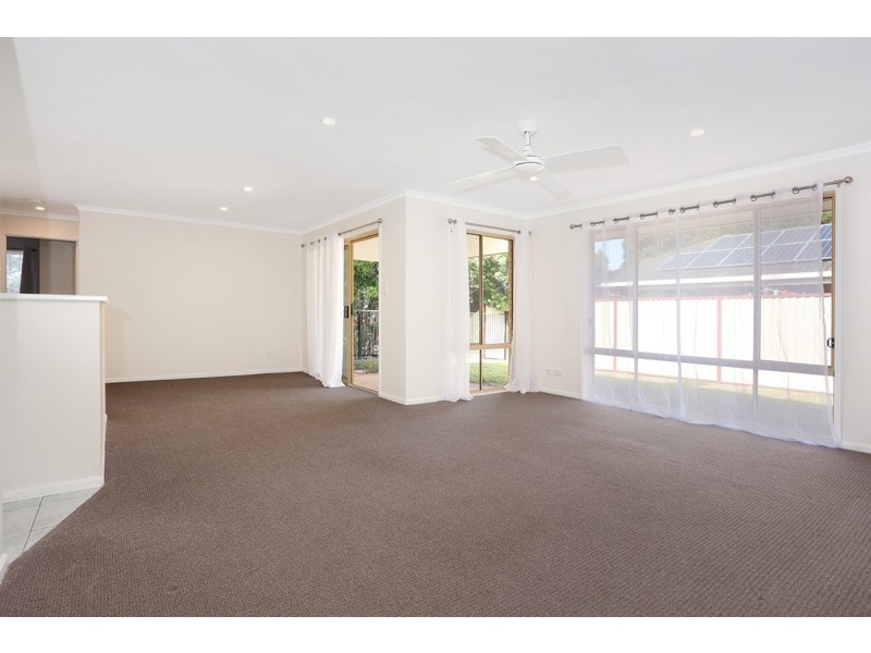 24 Bards Court, Nerang QLD 4211