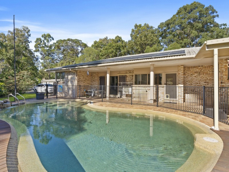 2/397-401 Hinkler Drive, Worongary QLD 4213