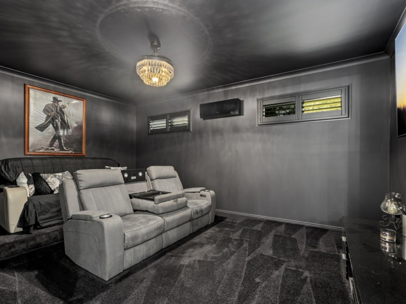 70 Country Crescent, Nerang QLD 4211