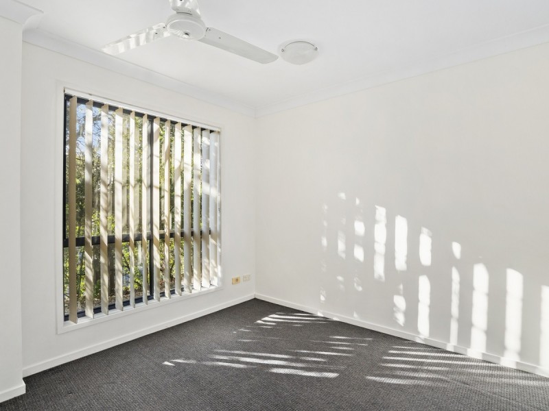 2/7 Bowden Court, Nerang QLD 4211