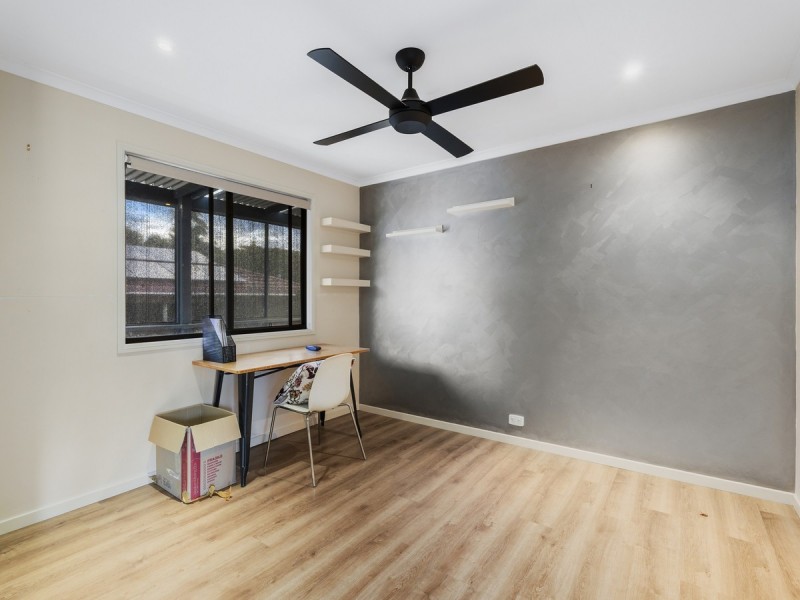 4 Mildara Court, Highland Park QLD 4211
