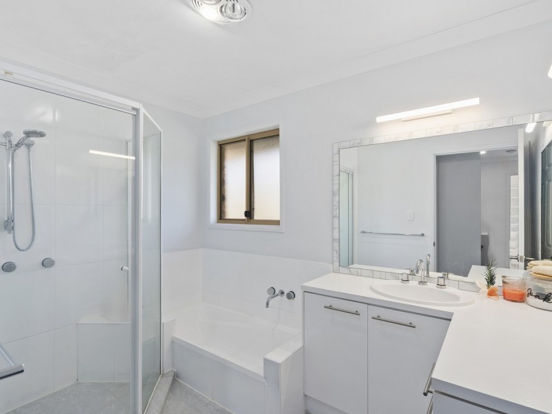 30/15 Lane Court, Mount Warren Park QLD 4207