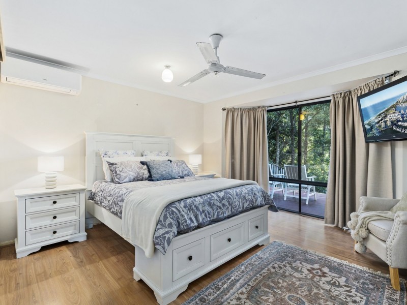 19 Armstrong Way, Highland Park QLD 4211