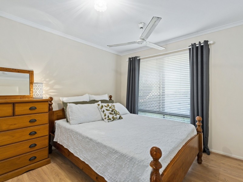 19 Armstrong Way, Highland Park QLD 4211