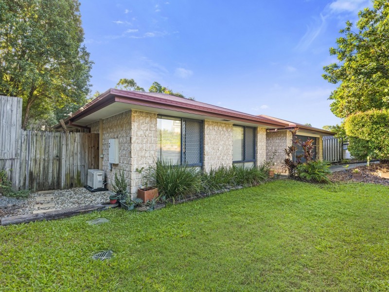 19 Armstrong Way, Highland Park QLD 4211