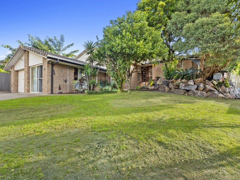 182 Dugandan Street, Nerang QLD 4211