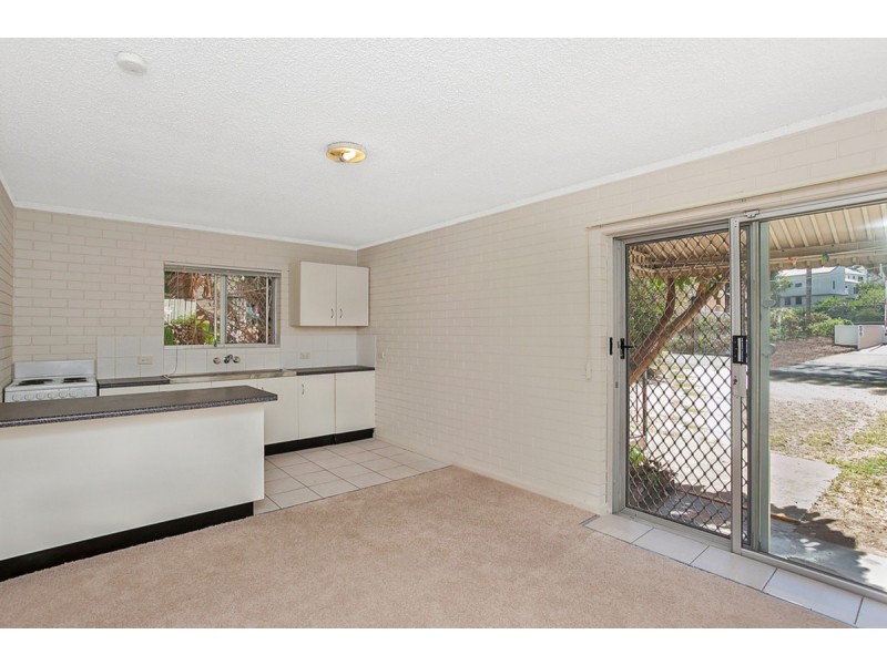 1/12 Markwell Avenue, Surfers Paradise QLD 4217