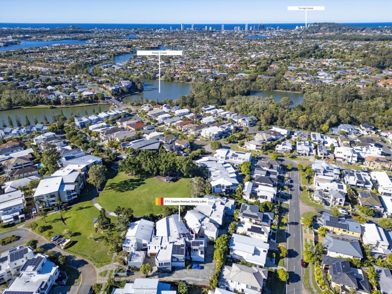 7/11 Cezaire Avenue, Varsity Lakes QLD 4227