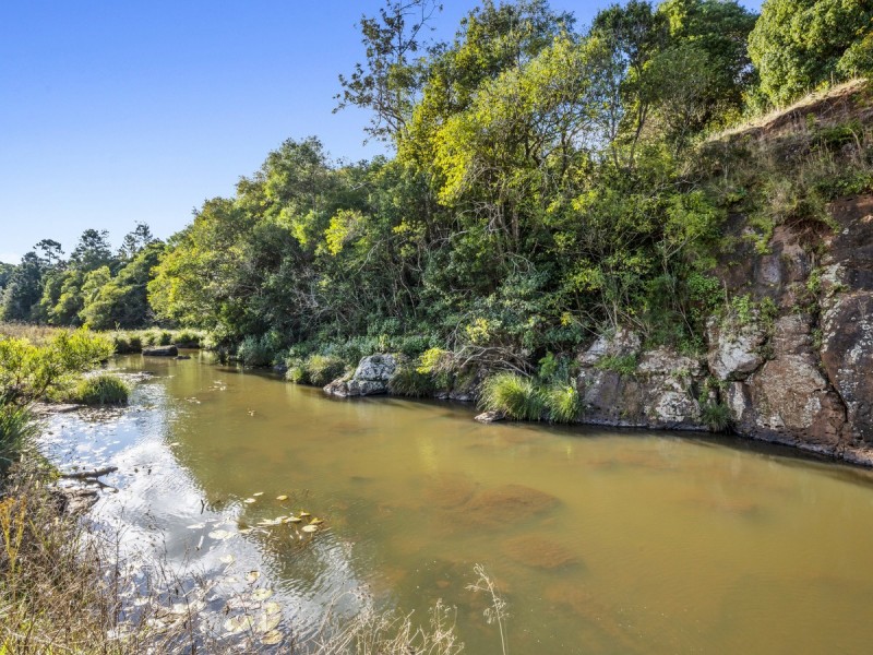 1696 Beechmont Road, Beechmont QLD 4211