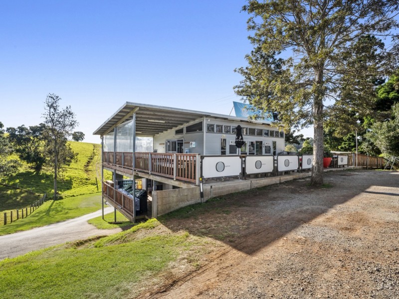 1696 Beechmont Road, Beechmont QLD 4211