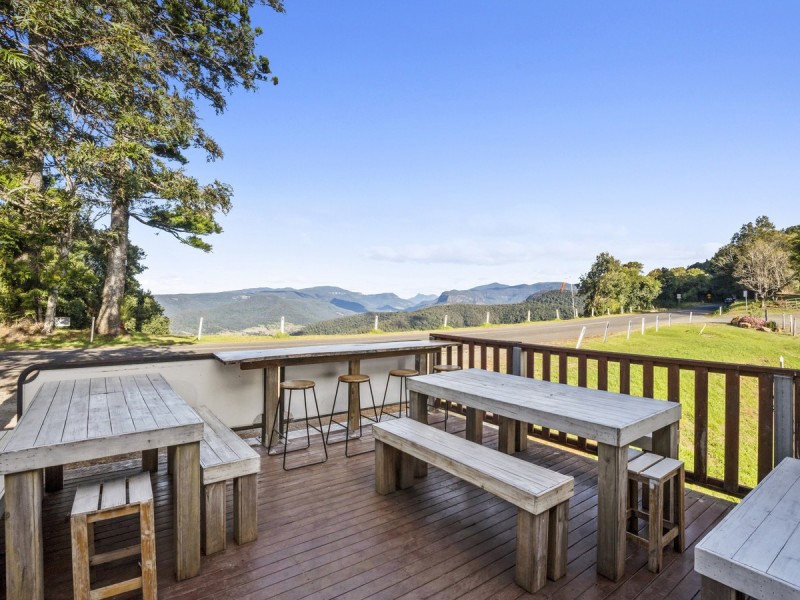 1696 Beechmont Road, Beechmont QLD 4211