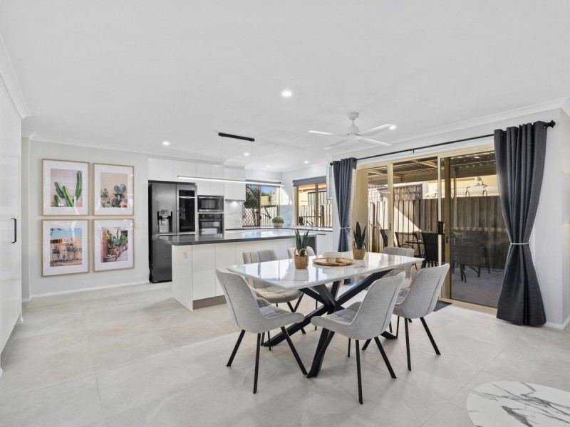 6 Kowhai Place, Nerang QLD 4211