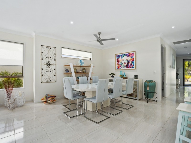 84/299 Napper Road, Arundel QLD 4214