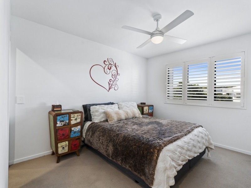 14 Sorrento Street, Hope Island QLD 4212