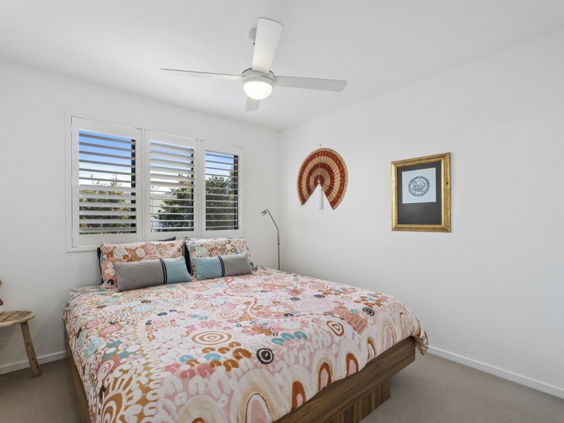 14 Sorrento Street, Hope Island QLD 4212