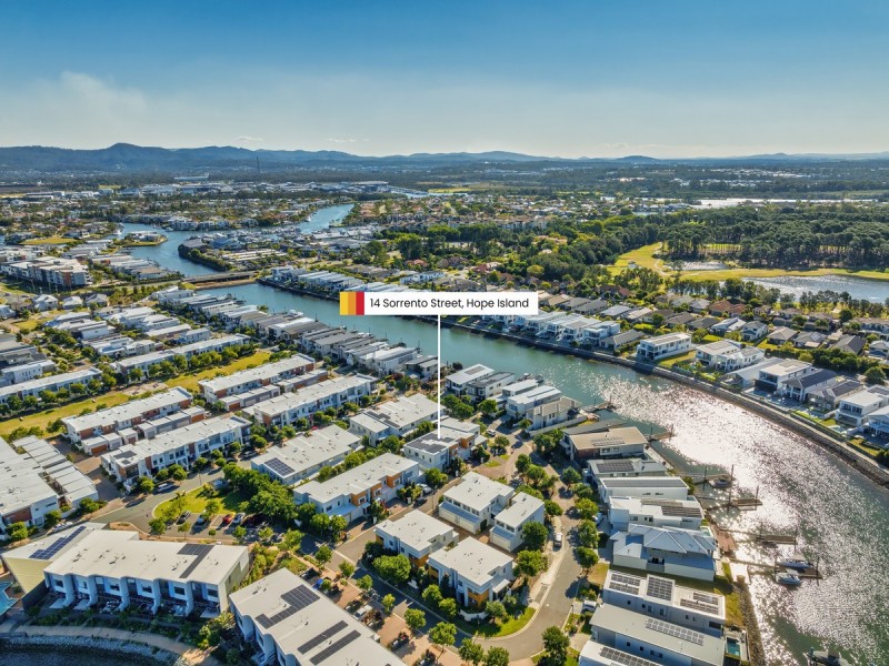 14 Sorrento Street, Hope Island QLD 4212