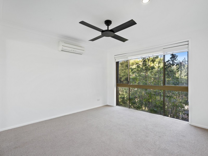 5/11 Balfour Crescent, Highland Park QLD 4211