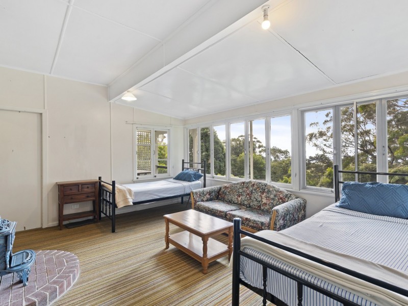 17 Old School Road, Springbrook QLD 4213