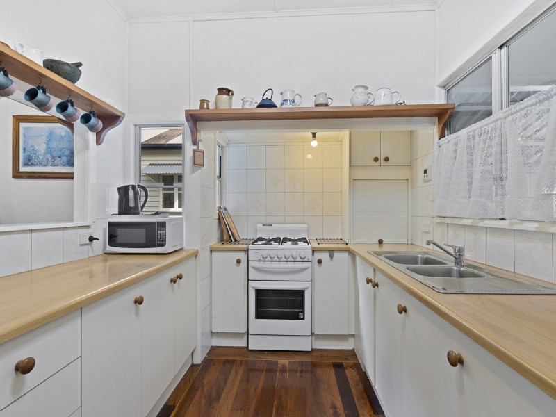 17 Old School Road, Springbrook QLD 4213