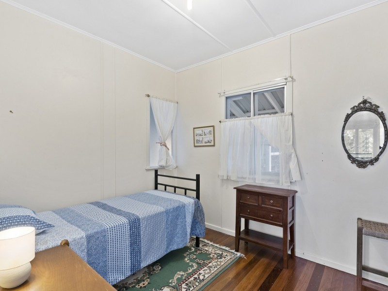 17 Old School Road, Springbrook QLD 4213