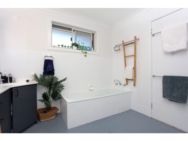31 Marble Drive, Carrara QLD 4211