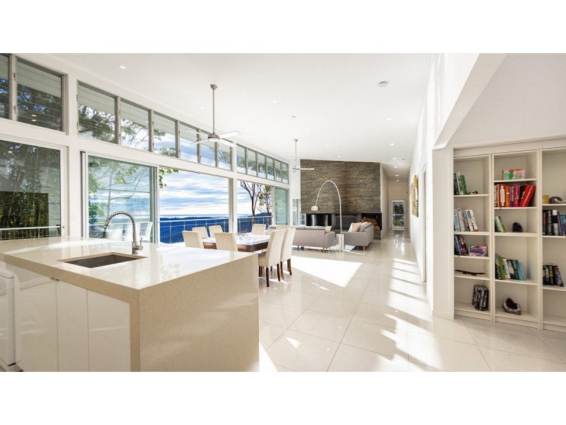 2209 Springbrook Road, Springbrook QLD 4213