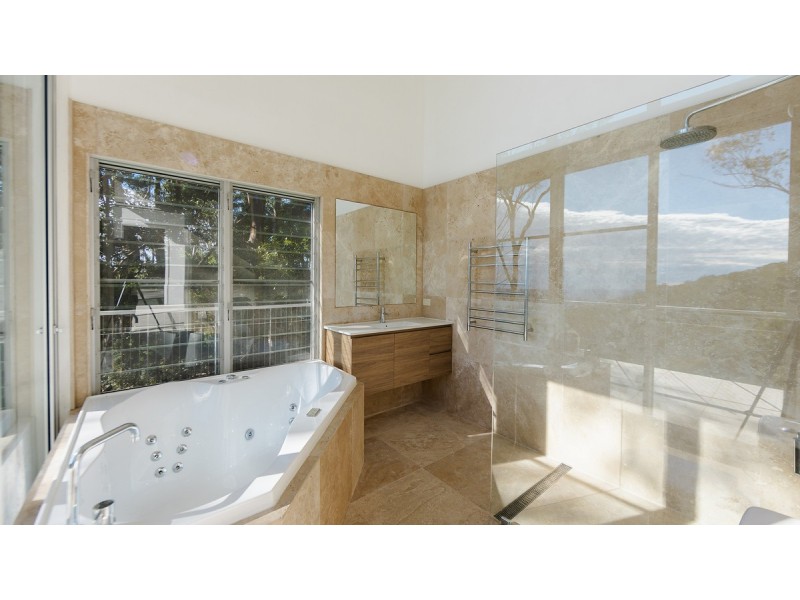 2209 Springbrook Road, Springbrook QLD 4213