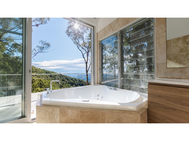 2209 Springbrook Road, Springbrook QLD 4213