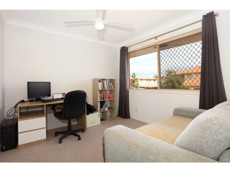 26/152 Palm Meadows Drive, Carrara QLD 4211