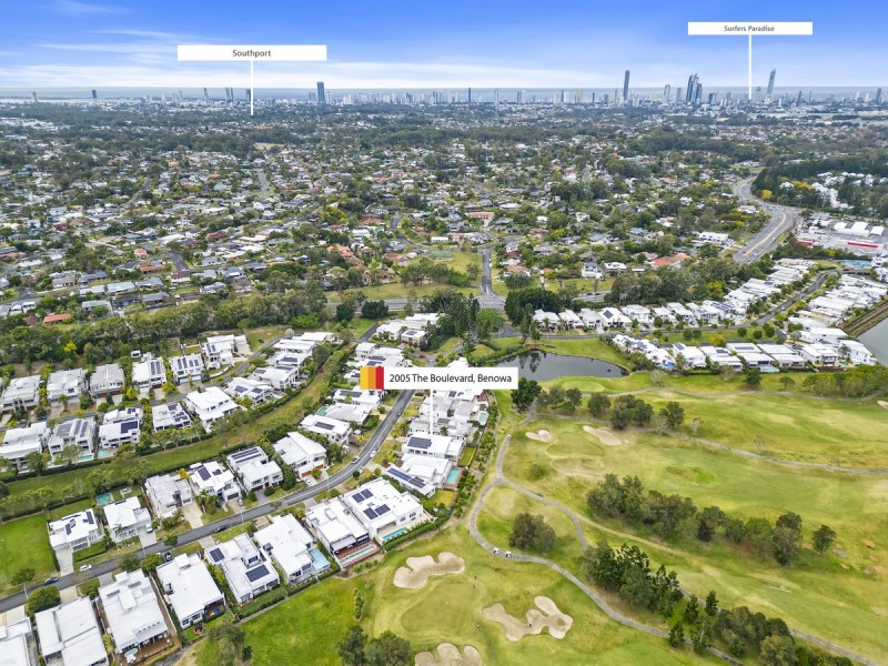 2005 The Boulevard, Benowa QLD 4217