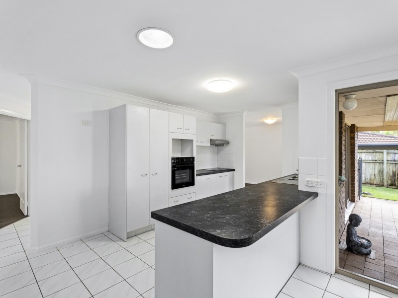 10 Foxhill Court, Carrara QLD 4211