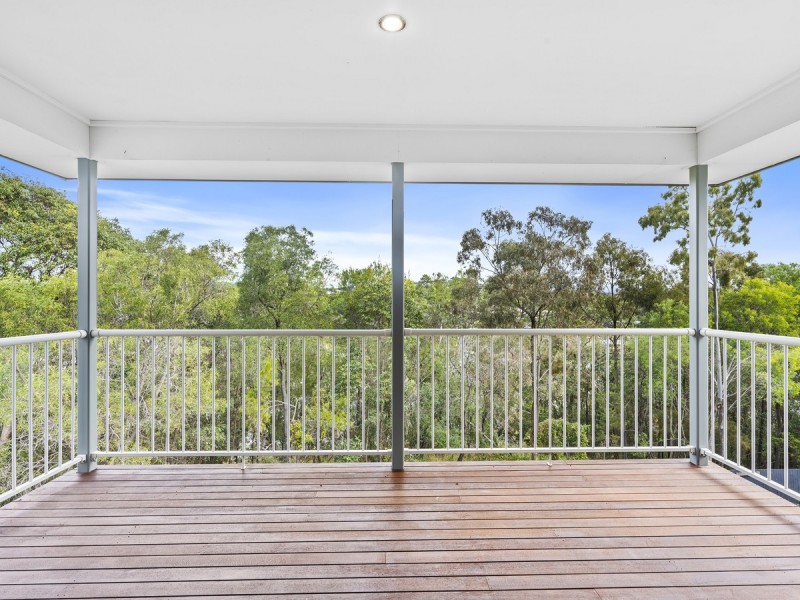 20 John Francis Drive, Carrara QLD 4211